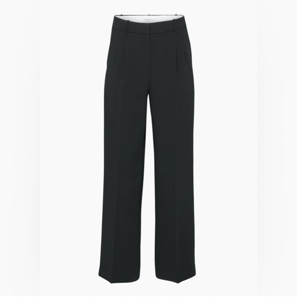 Aritzia Pants - nwot Wilfred Effortless pant 2 long